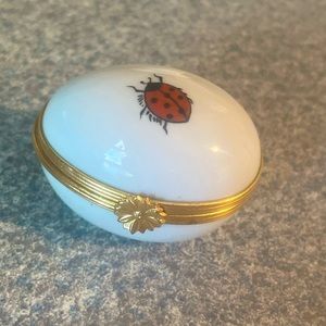 Limoges porcelain trinket box